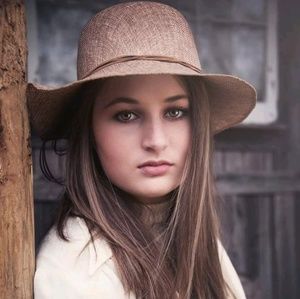 Meet your Posher, Katrin